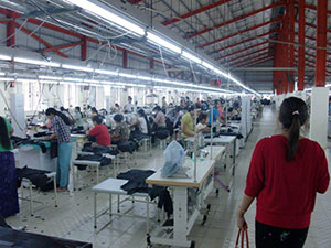  The factory staff are very good workers