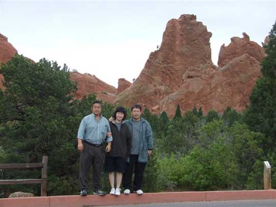 Colorado sightseeing the Yoon Sensei, his wife and Homma Kancho.